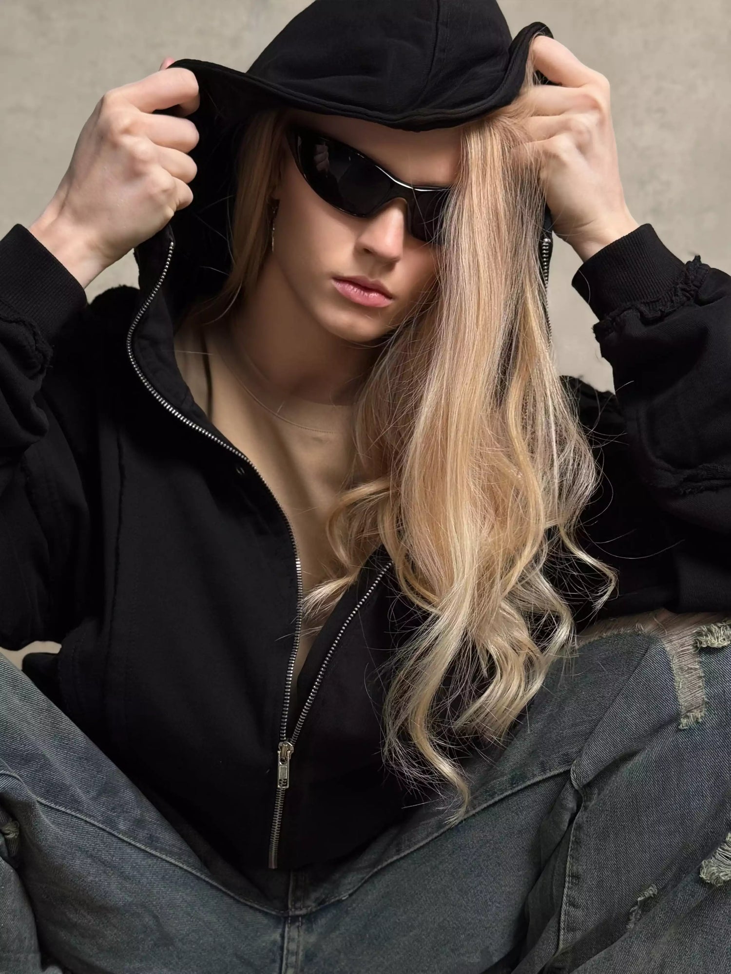 Black Eyelets (Women’s)