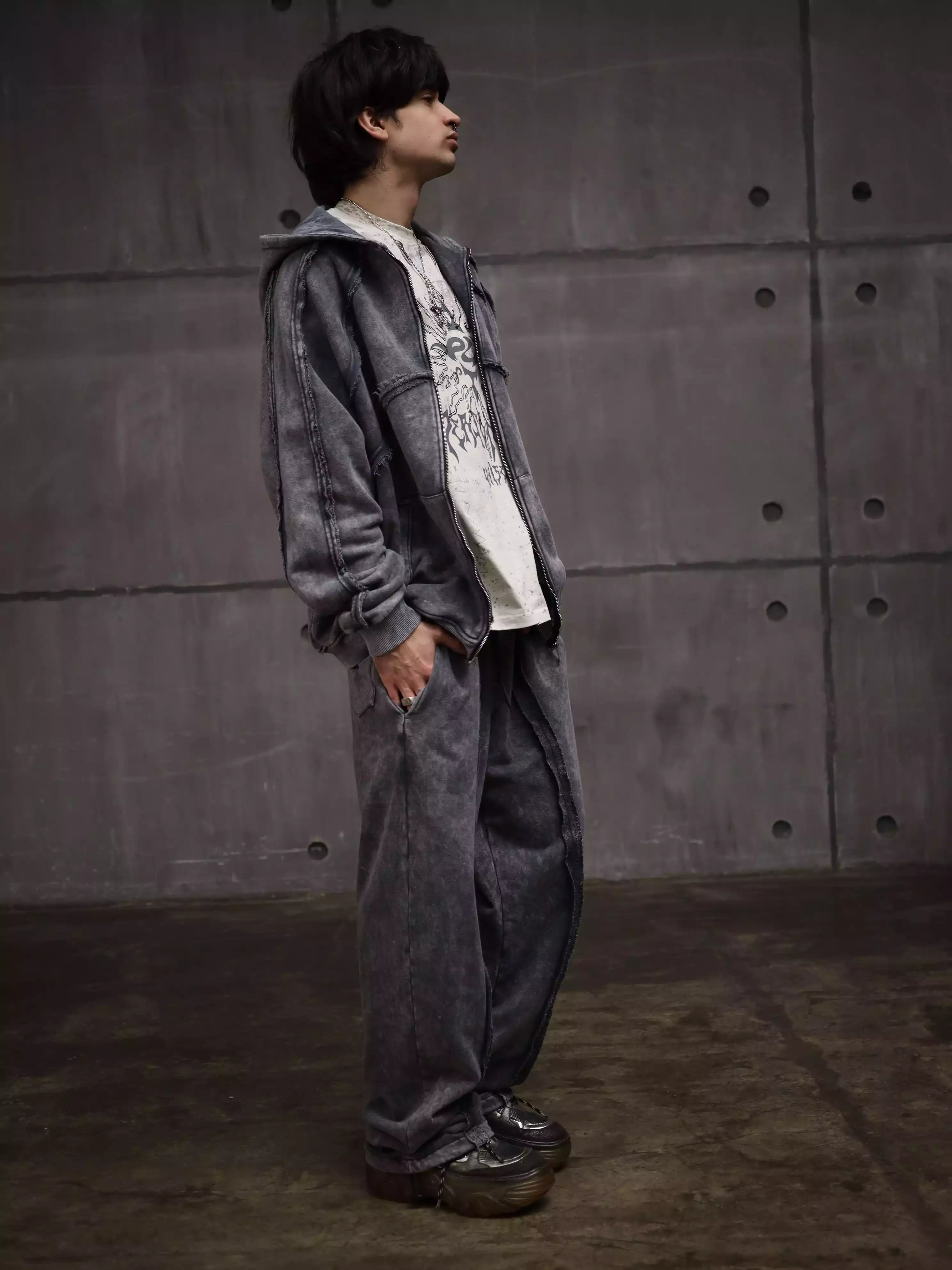 Zipper with Visible Stitching (Mans)