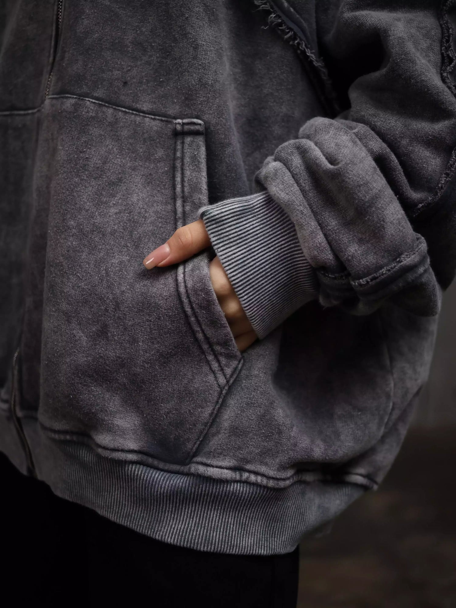 Womens Zipper with Visible Stitching