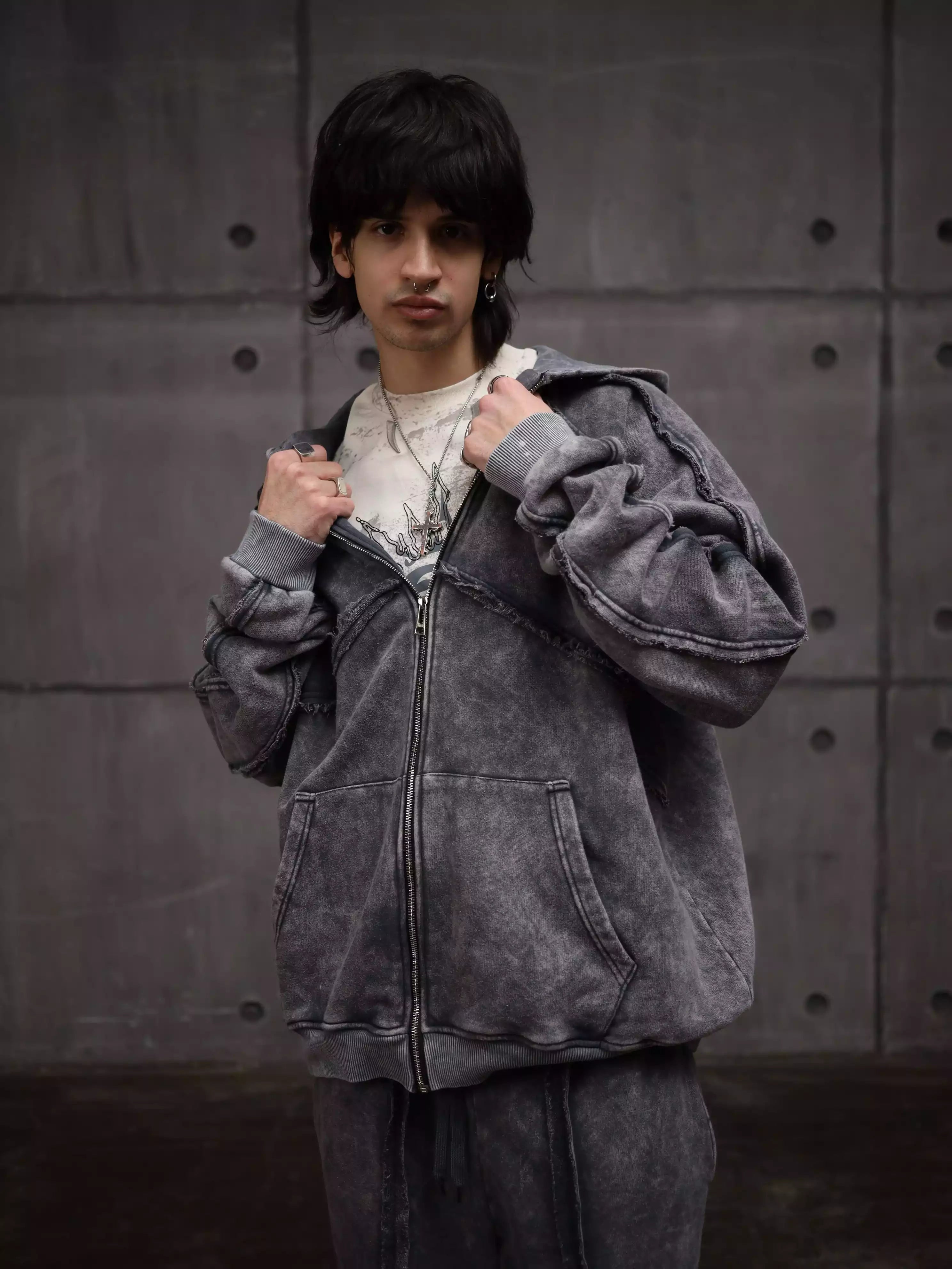 Zipper with Visible Stitching (Mans)